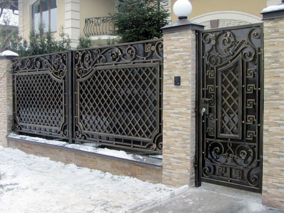 Dünyanın en güzel çelik kapıları (9)