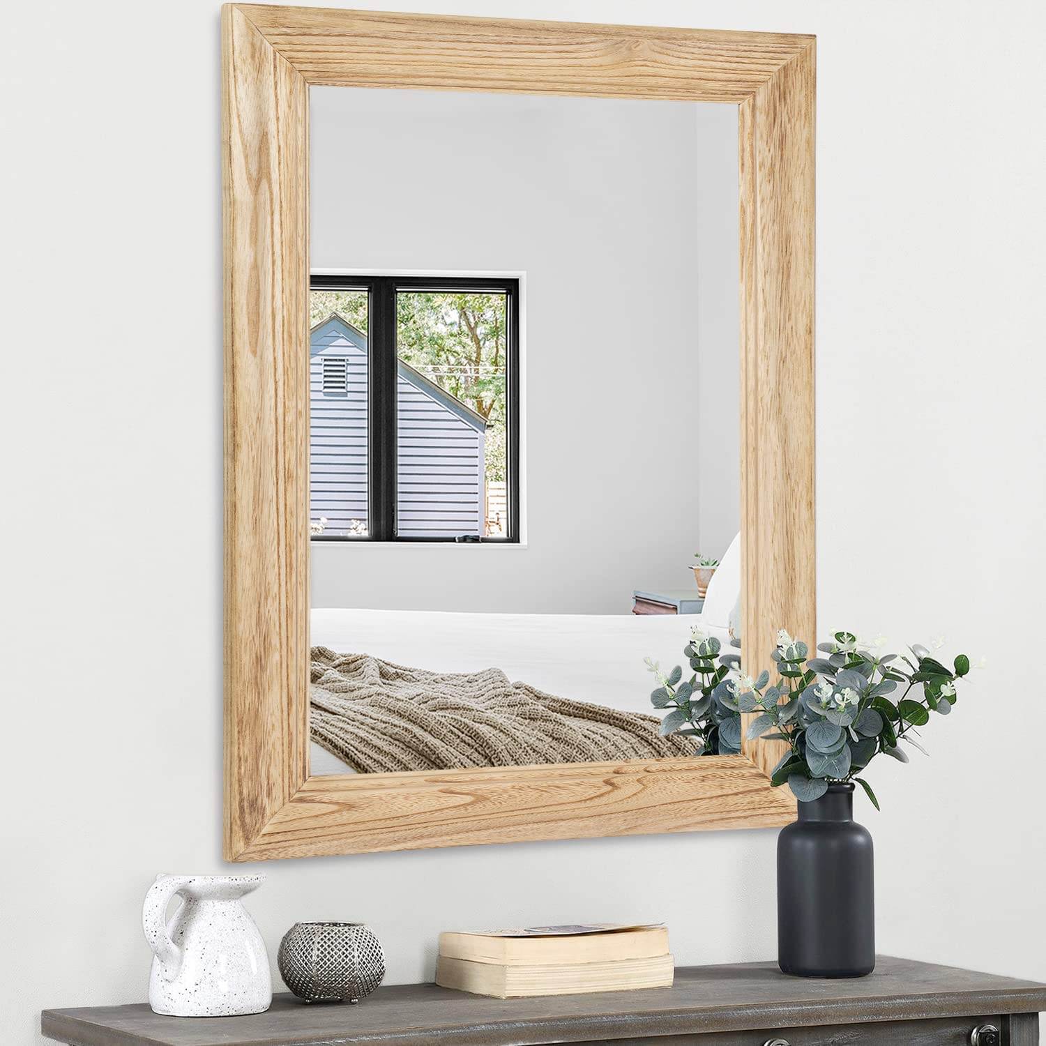 مرآة بإطار خشبي غير منزوعة الشكل، مستطيلة الشكل